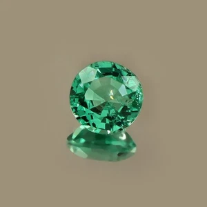 8x8 mm Lab Grown Hydrothermal Colombian Emerald Loose Gemstone Round Cut - Picture 1 of 5