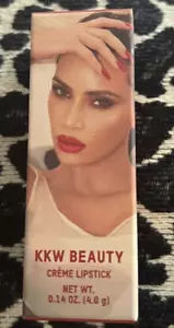 Nuevo tono de lápiz labial KKW Beauty Creme: salsa caliente tamaño completo 0,14 oz 4 g nuevo en caja - Imagen 1 de 7