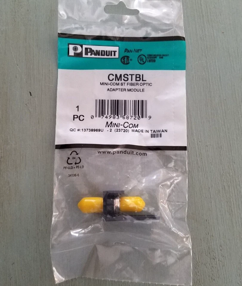 CMSTBL Panduit Module With One ST Multimode Fiber Optic Adapter - Image 1 of 3