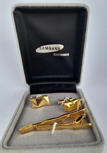 Retro Handsome men's set of cufflinks and tie pin SAMSUNG # 4V - Picture 1 of 5