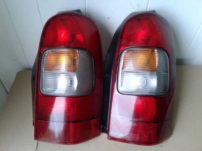 1997-2004 Chevrolet Venture, right passenger side tail light C$ 60 each - Image 1 of 4