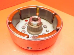 GSXR 400 GK71B FLYWHEEL - Foto 1 di 13