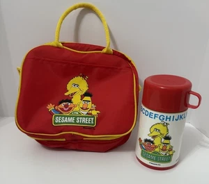 Vintage Aladdin Brand SESAME STREET Soft Lunchbox With THERMOS - Picture 1 of 24