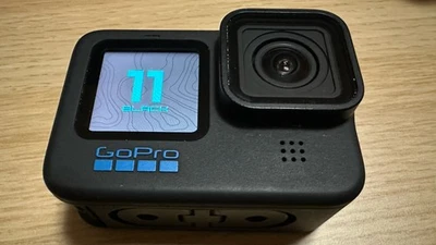 GoPro HERO11 Black 5.7K UHD Action Kamera mit Zubehörpaket - Bild 1 von 4