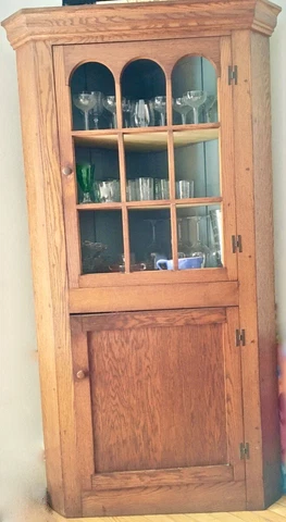 Antique Oak Corner Cabinet circa 1910 Bench Made Arts and Crafts Mission Cover