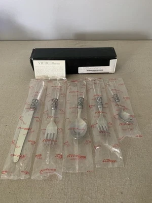 Cubiertos transparentes brillantes Vietri Aladdin 18/10 acero inoxidable 5 piezas - Italia Bugatti ¡NUEVO! Foto 1 de 4