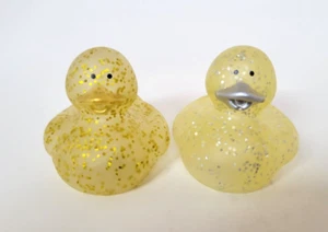 *NEW Set of 2 Rubber Ducks (2" HIGH) - GOLD GLITTER & SILVER GLITTER - Picture 1 of 2