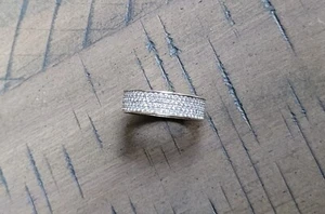 18K Gold 7.4 grams 1.40 carats Diamonds pave 4-row ring size 5 3/4 orig. $3350 - Picture 1 of 9