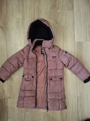 Chaqueta acolchada Reebok para niñas talla 6x rosa polvorienta Sherpa capucha atlética  Foto 1 de 4