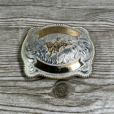 Hebilla de cinturón de vaquero vintage Justin Bull Riding plateada jugada sin grabar México Foto 1 de 4