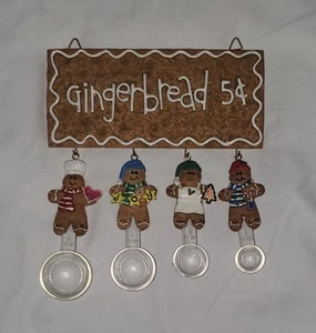 Gingerbread 4 Measuring Spoon Set w/ Wall Hanger Christmas By Global Innovations - Picture 1 of 4