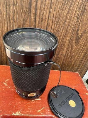 Soligor 200 mm f 3.8 Zoom +Macro lens For NIKON F Ai mount manual focus - Image 1 of 3
