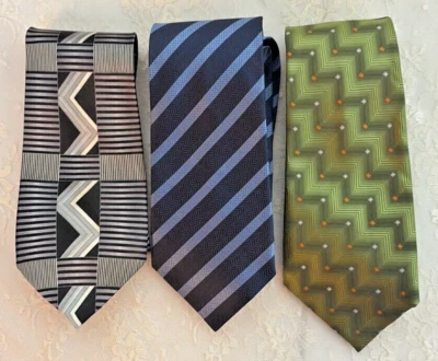 Lot of 3 George Martin Men’s Neckties - Image 1 of 4