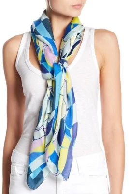 Bufanda cuadrada de seda con estampado halógeno Foto 1 de 2