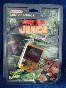 Nintendo Mini Classics Donkey Kong Junior Keychain Clock Alarm New Sealed game - Picture 1 of 7