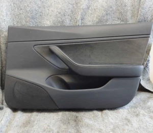 2017-2020 Tesla Model 3 Front Passenger Side Interior Door Panel Trim - Bild 1 von 11