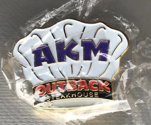 AKM Assistant Kitchen Manager Chef hat Pin OUTBACK STEAKHOUSE - TN KT FL NEW - Picture 1 of 2