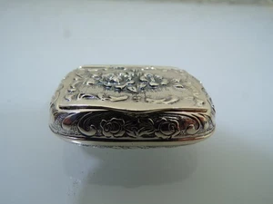 ALBO Pillendose Deckeldose mit Rosendekor Rosenmuster in Echtsilber 835 neu - Picture 1 of 6