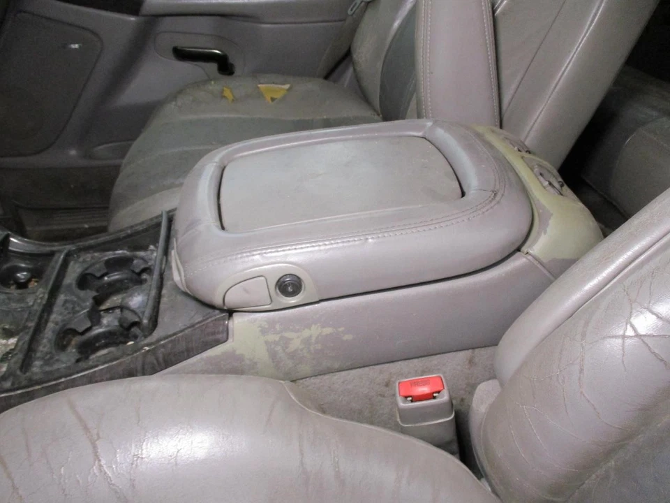Used Front Lower Center Console fits: 2002 Gmc Yukon xl 1500 Denali floor Front - Image 1 of 4