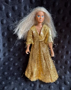 Muñeca de colección 1974 Ideal Flexible 7" Derry Daring Evil Knievel Friend Girl - Imagen 1 de 9