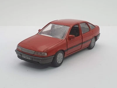 Opel Vectra Gama 1/43 Rosso - Immagine 1 di 4