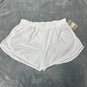 NIKE Dry Tempo pantaloncino donna foderato running taglia XL bianco 831558-100 tempo libero palestra - Foto 1 di 10