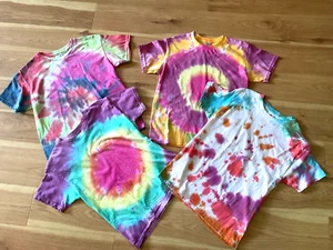 HANES & GILDAN Girls 4 Tie Dye Shirts Size 10/12 - Picture 1 of 1