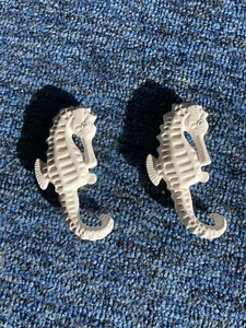 Ceramic bisque 4” Sea Horses ornaments ready to paint - Picture 1 of 2
