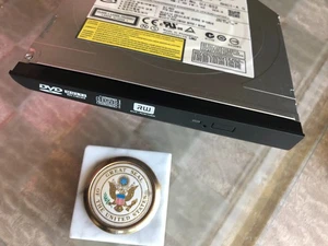 Unidad de reproductor de CD/DVD de 9,5 mm HP Panasonic UJ-852 IDE - Imagen 1 de 4