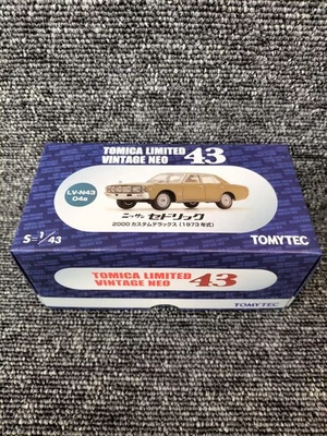 TOMY TEC LV-N43 04A Nissan Cedric 2000 Custom Deluxe 1/43 Minicar - Image 1 of 4