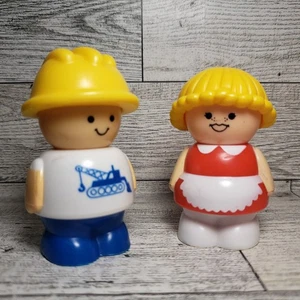 🚧 Figura de trabajador de la construcción Shelcore Chunky People 🚧 y dama niña en delantal  - Imagen 1 de 6