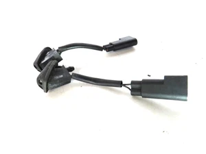 GENUINE FORD FOCUS CC CONVERTIBLE HEATED WINDSCREEN WASHER JETS 4M51 17666 06-10 - Picture 1 of 3