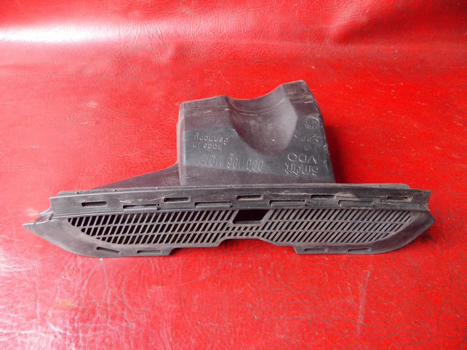 Smart ForTwo City 450 0,8 CDi MC01 0001106 Lüftgitter Lufteinlass Vorne Links - Bild 1 von 1