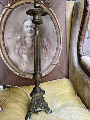 Ancien Pique Cierge  Bronze Napoléon III  Pied Lampe  3 Médaillons - Photo 1/4