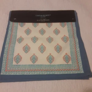 Cynthia Rowley 109% Cotton Placemats Square 15x15 Moroccan - Picture 1 of 8