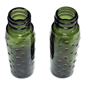 Set 2 mini bottiglie di liquore in vetro verde 1/8° pinta con fiocchi di neve in rilievo - Foto 1 di 6