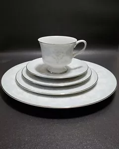 Sango China Dishes, 5PC Single Place Setting, Pastel Floral 3824 Waldwick, Japan - Picture 1 of 12