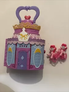 Hasbro My Little Pony Rarity's Carousel Boutique with 2 Twin Ponies - Picture 1 of 5