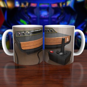 Tasse de jeu d'ordinateur rétro Atari 2600 (c) "Heavy Sixer" arcade rétrogaming 8 bits