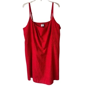 Old Navy rot bestickt Ösen Minikleid 3X gesmokte Gesäßtaschen romantisch Neu mit Etikett - Bild 1 von 15