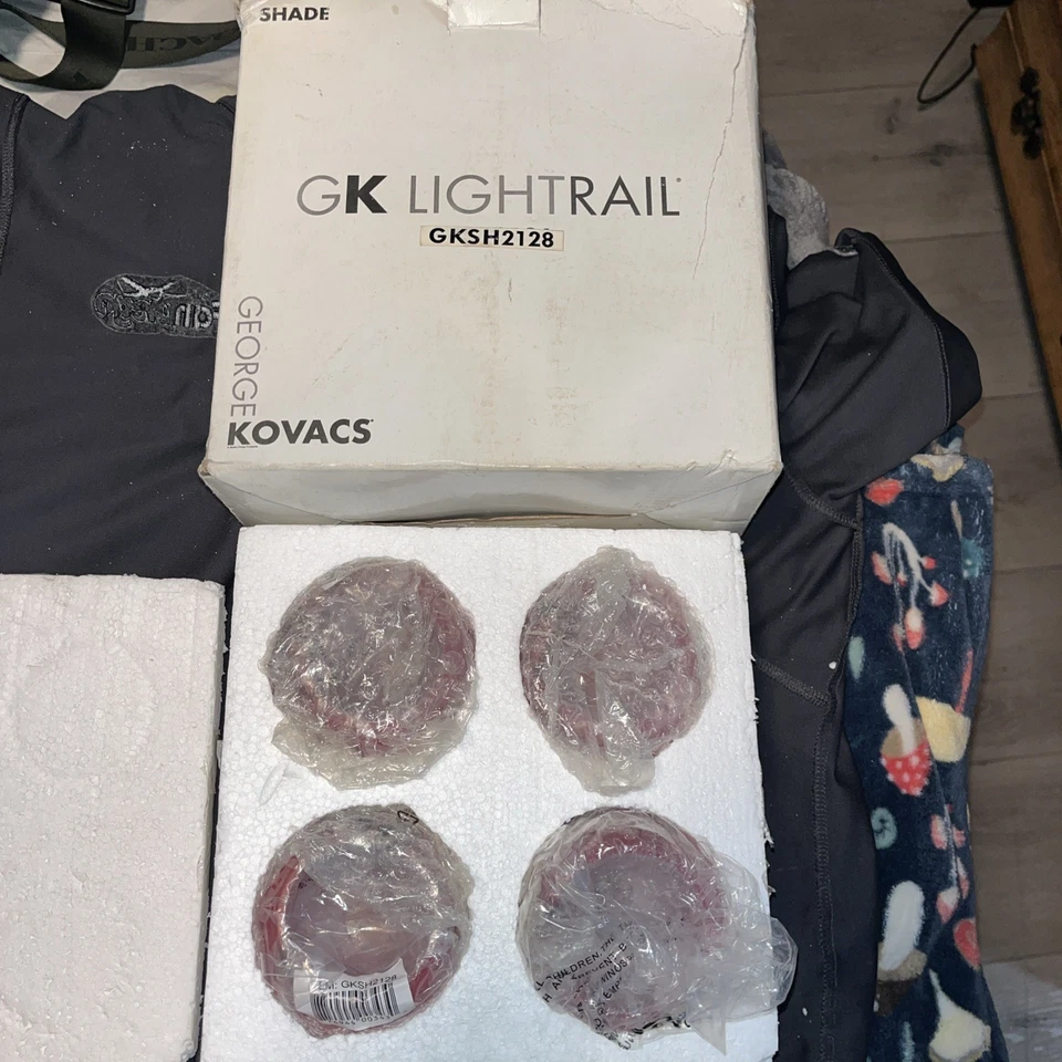 George Kovacs Glass Gksh2128 Track Lighting Shades - Image 1 of 4