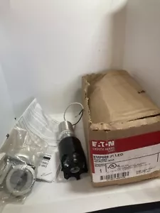 EATON CROUSE-HINDS EMP009J1 LUZ PILOTO LED ROJA 120V A PRUEBA DE EXPLOSIONES 120V NUEVO EN CAJA - Imagen 1 de 6