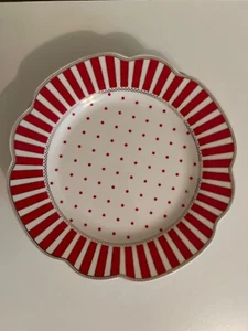 Grace Teaware 9.25” Red and White Striped Small Dinner Salad Plate Set of 4 NEW - Picture 1 of 3