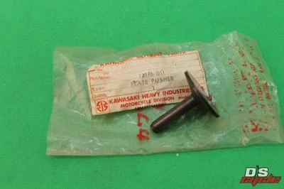 Placa de resorte de embrague empujador Kawasaki H1 H2 KH500 PARTE # 13116-011 NUEVO DE STOCK Foto 1 de 4