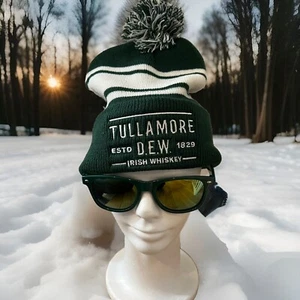 Tullamore Dew Irish Whiskey Wintermütze und Sonnenbrille - Bild 1 von 4