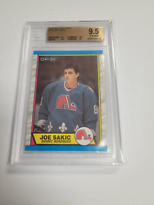 1989-90 O-Pee-Chee Joe Sakic Rookie Card #113 BGS 9.5 GEM MINT Hockey Card