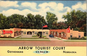 GOTHENBURG NEBRASKA ROADSIDE MOTEL ARROW TOURIST COURT VINTAGE LINEN POSTCARD - Imagen 1 de 2