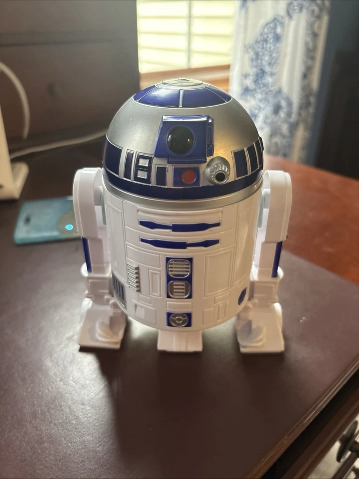 Juego Star Wars Micro Machine R2D2 2015 LFL Hasbro Foto 1 de 4