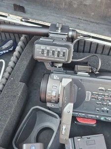 Sony DSR-PDX10 Professional miniDV Camcorder - w/Accessories, battery - Picture 1 of 18