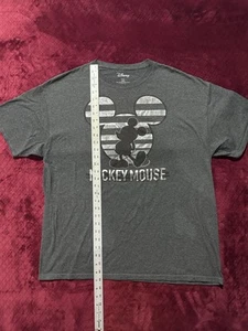 Disney Men’s Gray Mickey Mouse Graphic T-Shirt XL Classic Character Tee - Picture 1 of 4